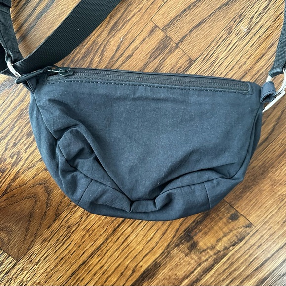 lululemon athletica Black All Night Micro Festival Crossbody Sling bag - Picture 9 of 14